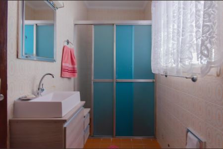 Casa à venda com 528m², 2 quartos e 3 vagas Casa à venda com 528m², 2 quartos e 3 vagasBanheiro