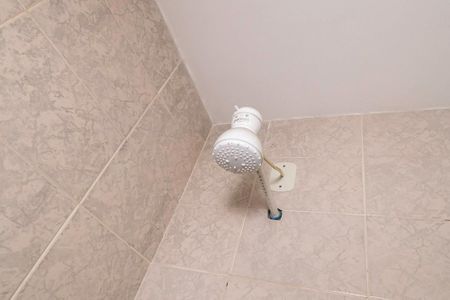 Casa à venda com 360m², 7 quartos e 2 vagas1º andar - Banheiro da Suíte 1