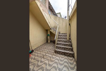 Casa à venda com 360m², 7 quartos e 2 vagasVaranda e Garagem - Acesso ao 2º andar