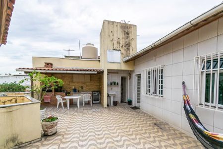 Casa à venda com 360m², 7 quartos e 2 vagas2º andar - Varanda Gourmet