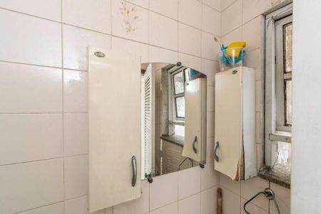 Casa à venda com 360m², 7 quartos e 2 vagas2º andar - Banheiro de serviço