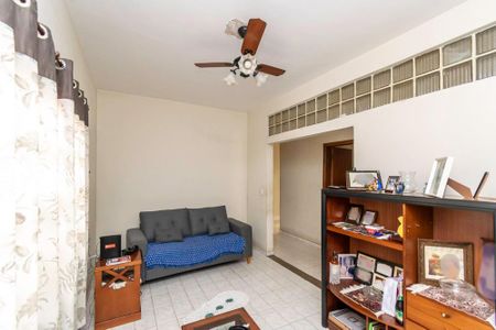 Casa à venda com 360m², 7 quartos e 2 vagas1º andar - Sala