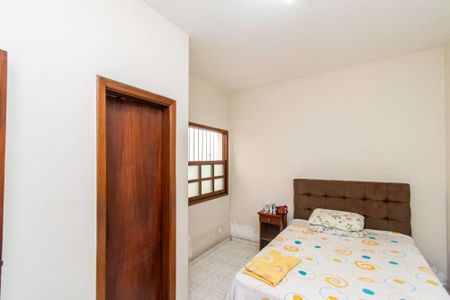 Casa à venda com 360m², 7 quartos e 2 vagas1º andar - Quarto 2 Suíte