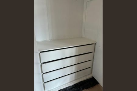 Apartamento à venda com 188m², 4 quartos e sem vaga Apartamento à venda com 188m², 4 quartos e sem vagaQuarto