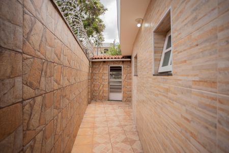 Casa à venda com 200m², 3 quartos e 3 vagasQUINTAL E ÁREA DE SERVIÇO