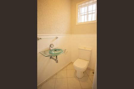 Casa à venda com 200m², 3 quartos e 3 vagasLAVABO