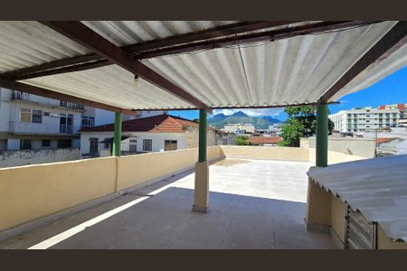 Apartamento para alugar com 150m², 2 quartos e sem vaga Apartamento para alugar com 150m², 2 quartos e sem vagaTerraço