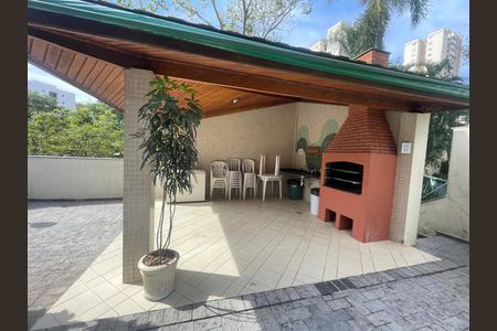 Apartamento para alugar com 64m², 2 quartos e 1 vaga