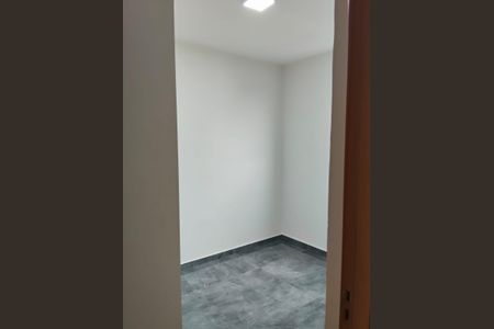 Apartamento para alugar com 42m², 2 quartos e 1 vagaQuarto