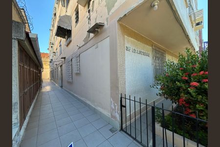 Apartamento para alugar com 45m², 2 quartos e sem vagaÁrea externa