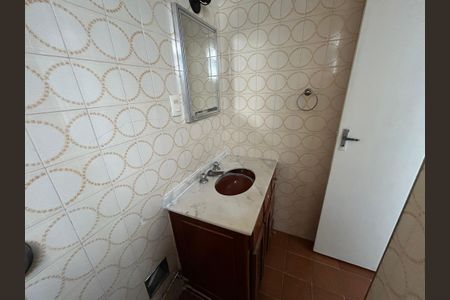 Apartamento para alugar com 45m², 2 quartos e sem vagaBanheiro