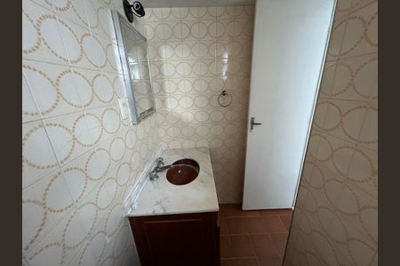 Apartamento para alugar com 45m², 2 quartos e sem vagaBanheiro