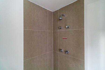 Banheiro de apartamento para alugar com 1 quarto, 29m² em Jardim das Acacias, São Paulo