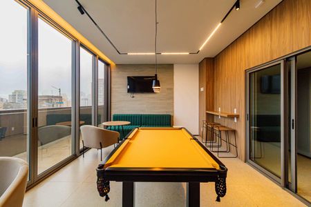 Apartamento para alugar com 29m², 1 quarto e sem vaga Apartamento para alugar com 29m², 1 quarto e sem vagaÁrea comum - Sala de jogos