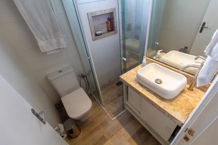 Apartamento para alugar com 47m², 2 quartos e 1 vaga Apartamento para alugar com 47m², 2 quartos e 1 vagaBanheiro