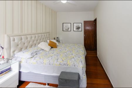 Apartamento à venda com 120m², 4 quartos e 1 vagaSuíte