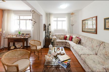 Apartamento à venda com 120m², 4 quartos e 1 vagaSala