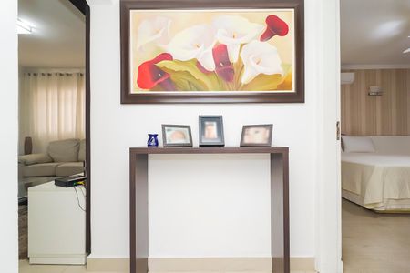 Casa à venda com 215m², 3 quartos e 4 vagasDetalhe