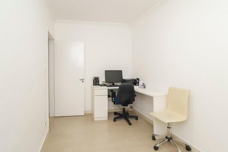 Casa à venda com 215m², 3 quartos e 4 vagasQuarto 3