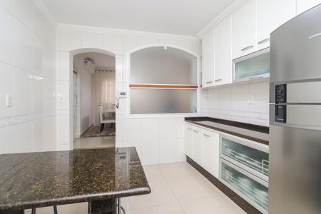 Casa à venda com 215m², 3 quartos e 4 vagasCozinha