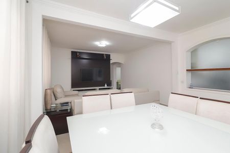 Casa à venda com 215m², 3 quartos e 4 vagasSala de Jantar