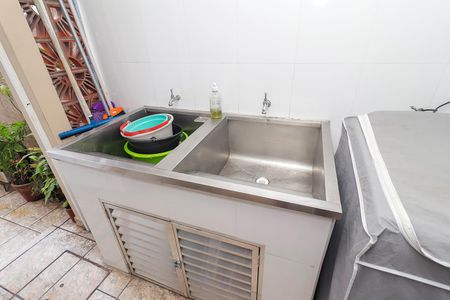 Casa à venda com 215m², 3 quartos e 4 vagasÁrea de Serviço