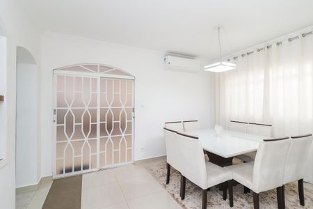 Casa à venda com 215m², 3 quartos e 4 vagasSala de Jantar