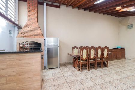 Casa à venda com 215m², 3 quartos e 4 vagasEspaço Gourmet