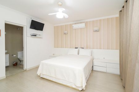 Casa à venda com 215m², 3 quartos e 4 vagasQuarto 1 - Suíte