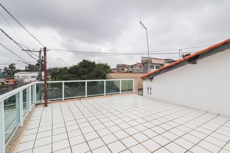 Casa à venda com 215m², 3 quartos e 4 vagasSacada