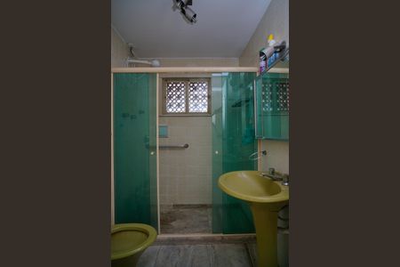 Apartamento à venda com 110m², 3 quartos e 1 vaga Apartamento à venda com 110m², 3 quartos e 1 vagaBanheiro Social