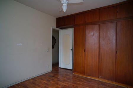 Apartamento à venda com 110m², 3 quartos e 1 vaga Apartamento à venda com 110m², 3 quartos e 1 vagaQuarto 2