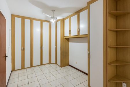 Casa para alugar com 198m², 3 quartos e 1 vagaSuíte 1