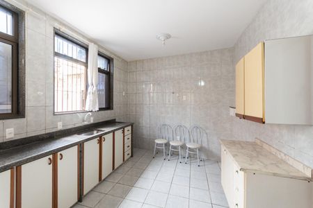 Casa para alugar com 198m², 3 quartos e 1 vagaCozinha