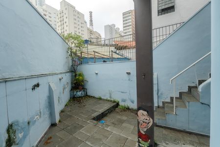 Casa para alugar com 280m², 5 quartos e sem vaga Casa para alugar com 280m², 5 quartos e sem vagaQuintal