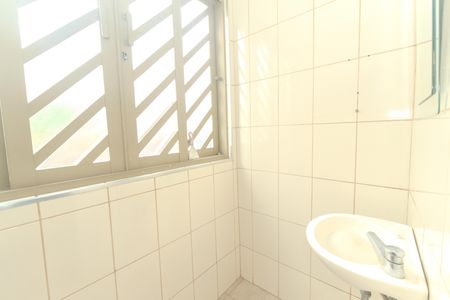 Casa para alugar com 280m², 5 quartos e sem vaga Casa para alugar com 280m², 5 quartos e sem vagaBanheiro de serviço