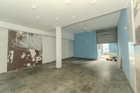 Casa para alugar com 280m², 5 quartos e sem vaga Casa para alugar com 280m², 5 quartos e sem vagaSalão de Festas