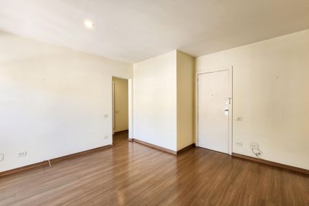 Apartamento à venda com 67m², 1 quarto e 1 vagaSala 