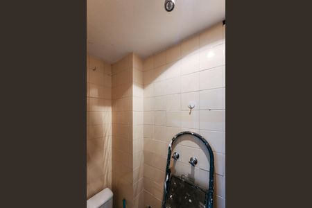 Apartamento à venda com 67m², 1 quarto e 1 vagaBanheiro de Serviço 