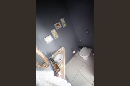 Casa à venda com 3 quartos, 195m² em Baldeador, Niterói