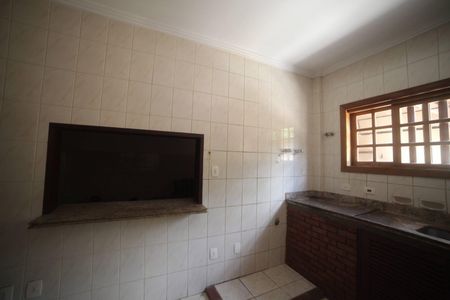 Casa à venda com 5 quartos, 520m² em Baldeador, Niterói