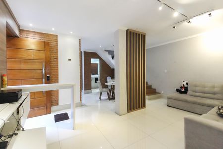 Sala de casa para alugar com 3 quartos, 241m² em Jardim Pedro José Nunes, São Paulo