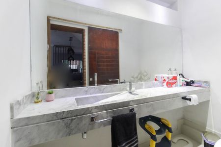 Casa para alugar com 241m², 3 quartos e 3 vagas Casa para alugar com 241m², 3 quartos e 3 vagasLavabo