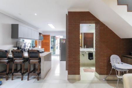 Casa para alugar com 241m², 3 quartos e 3 vagas Casa para alugar com 241m², 3 quartos e 3 vagasCozinha