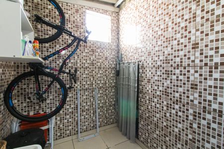 Casa de condomínio à venda com 79m², 3 quartos e 2 vagas