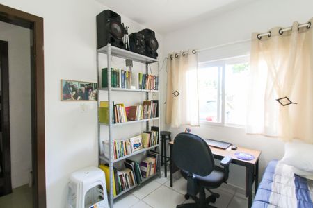 Casa de condomínio à venda com 79m², 3 quartos e 2 vagas