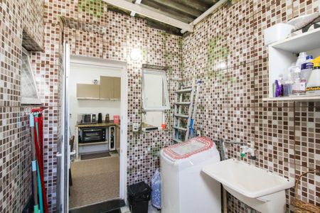 Casa de condomínio à venda com 79m², 3 quartos e 2 vagas