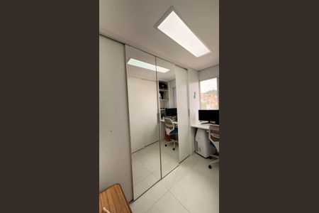 Apartamento à venda com 41m², 1 quarto e sem vagaQuarto