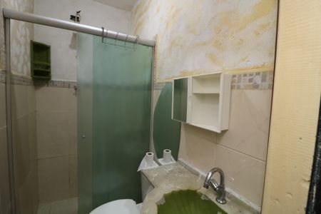 Banheiro de kitnet/studio para alugar com 1 quarto, 35m² em Chácara Belenzinho, São Paulo