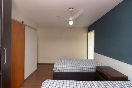 Casa à venda com 284m², 4 quartos e 4 vagasQuarto Suíte Americana 2